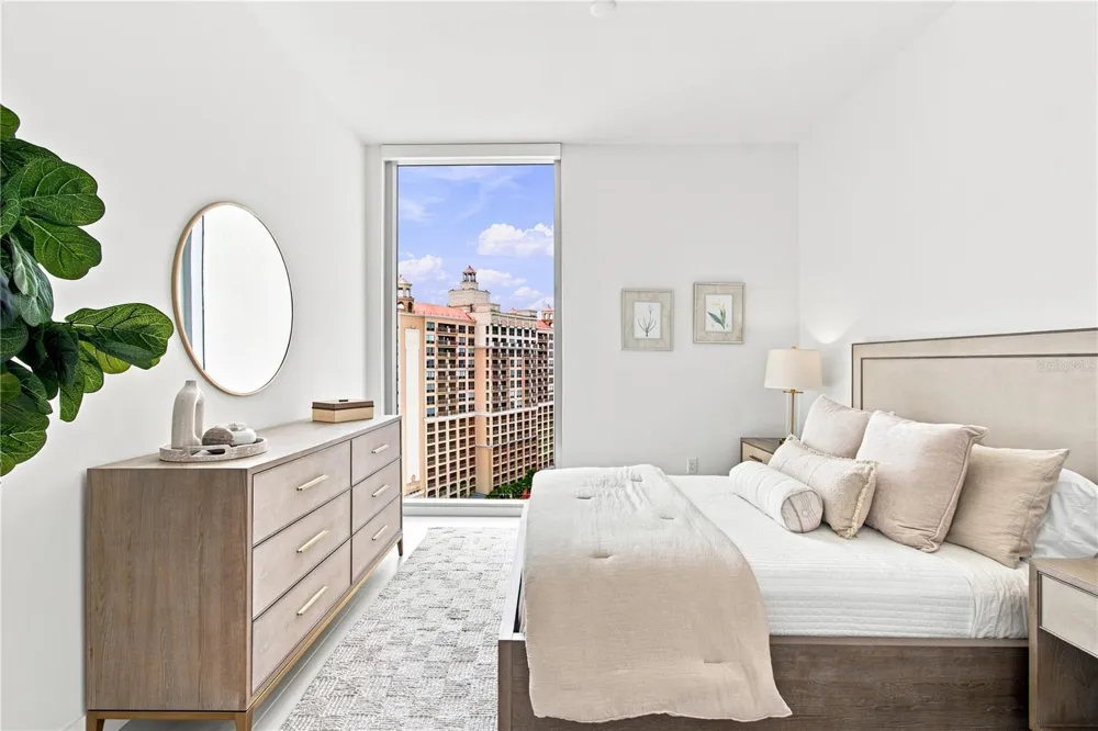 301 QUAY COMMONS #1410 Sarasota, FL 34236