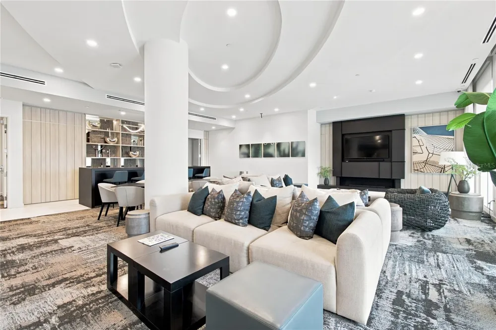 301 QUAY COMMONS #1410 Sarasota, FL 34236