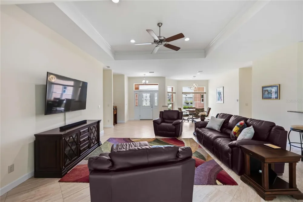 200 MONTANA AVENUE Nokomis, FL 34275