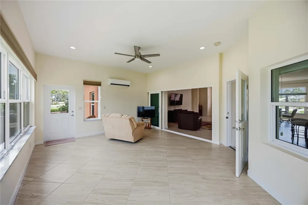 200 MONTANA AVENUE Nokomis, FL 34275
