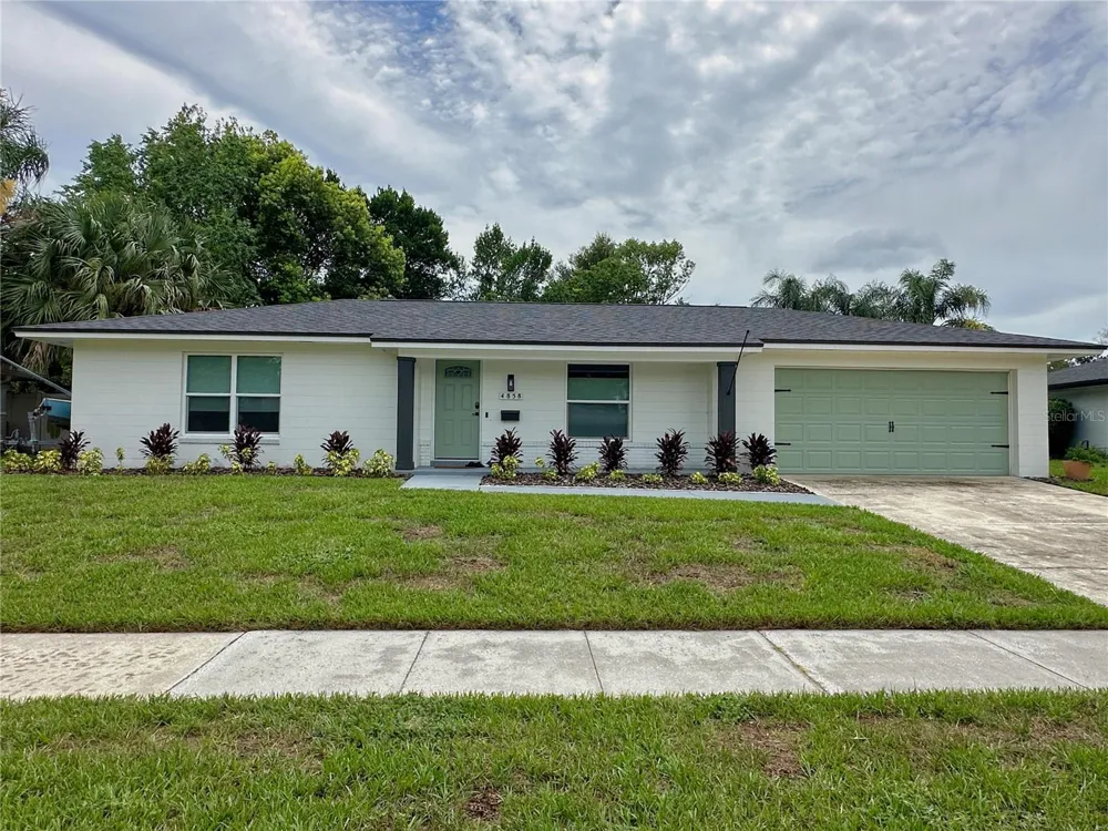 4858 BRENDA DRIVE Orlando, FL 32812