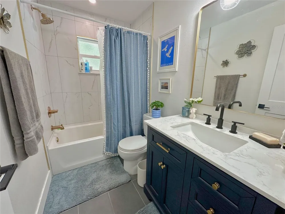 4858 BRENDA DRIVE Orlando, FL 32812