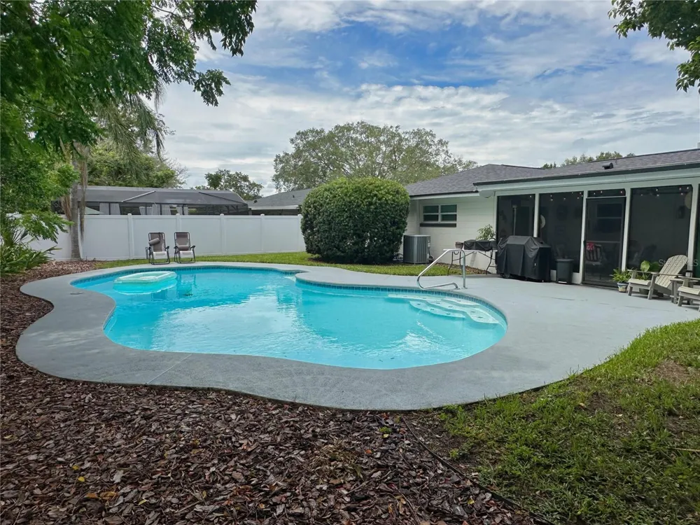 4858 BRENDA DRIVE Orlando, FL 32812