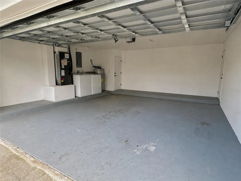 4858 BRENDA DRIVE Orlando, FL 32812