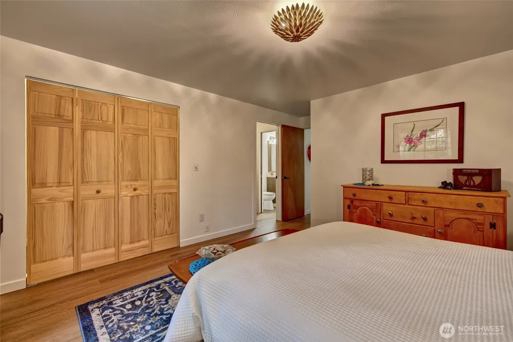 1805 Village Green Drive ##24 Mill Creek, WA 98012