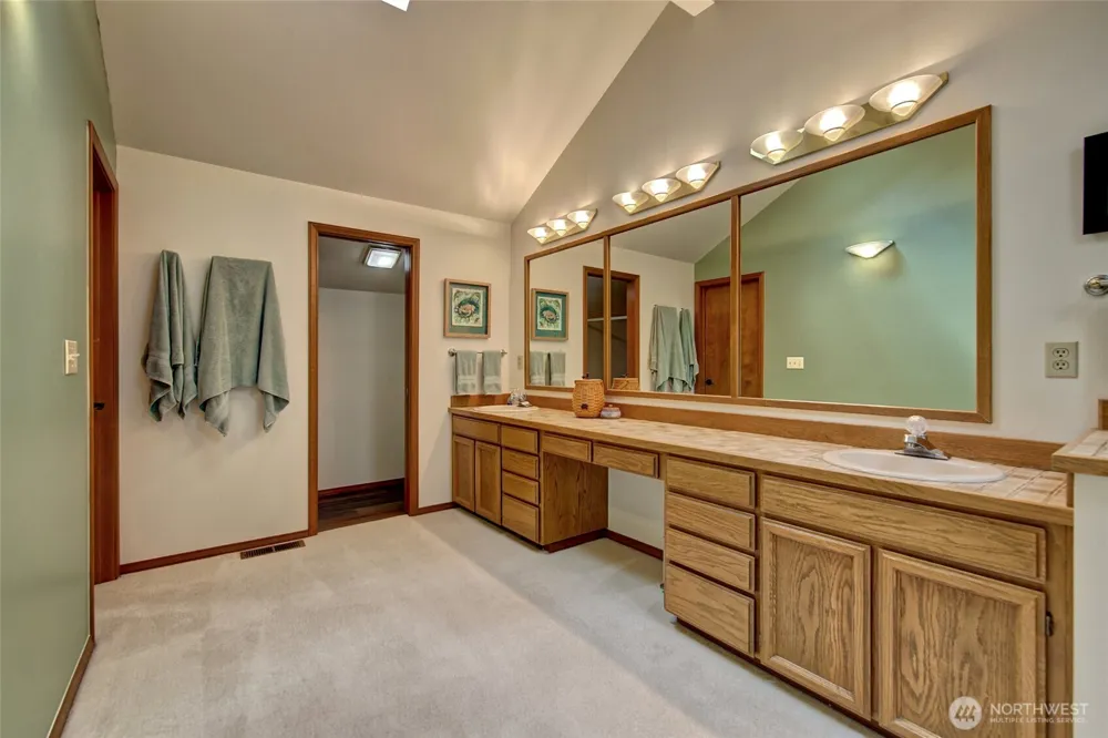 1805 Village Green Drive ##24 Mill Creek, WA 98012