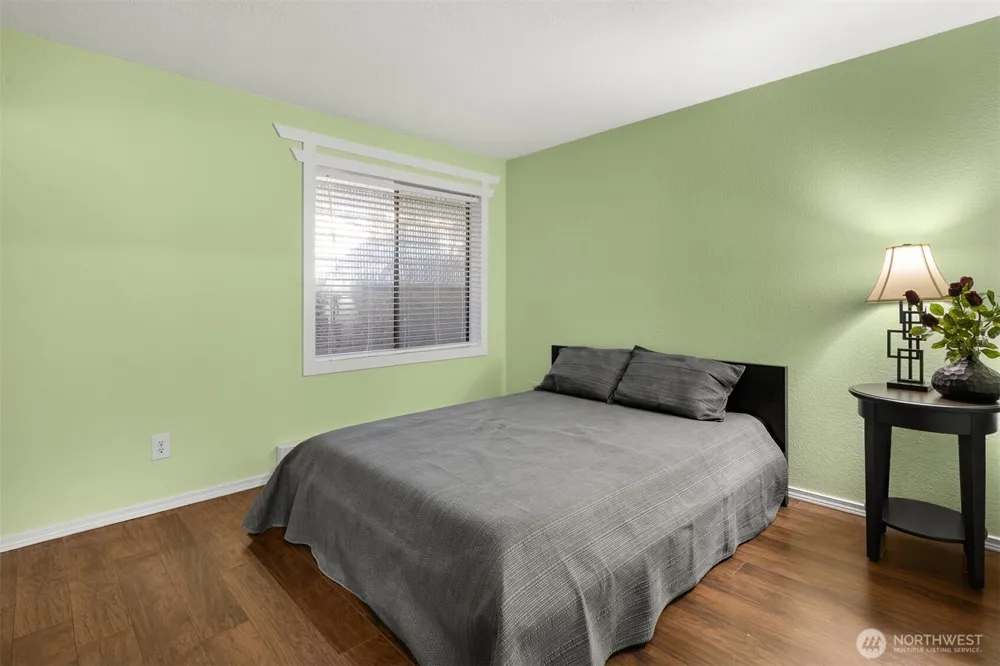 3024 NE 143rd Street #103 Seattle, WA 98125