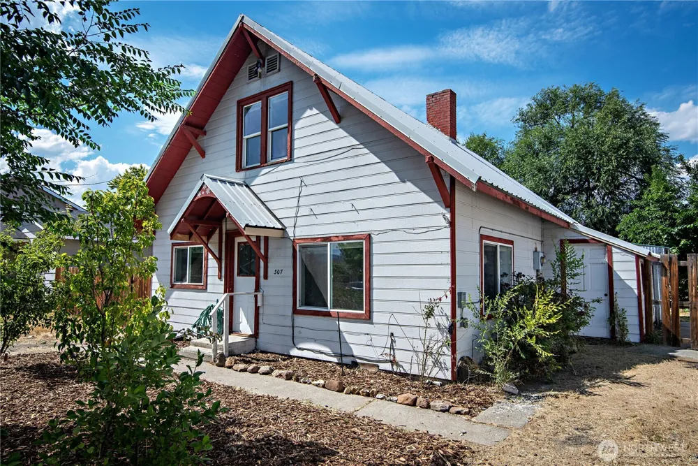 307 W 14th Avenue Ellensburg, WA 98926