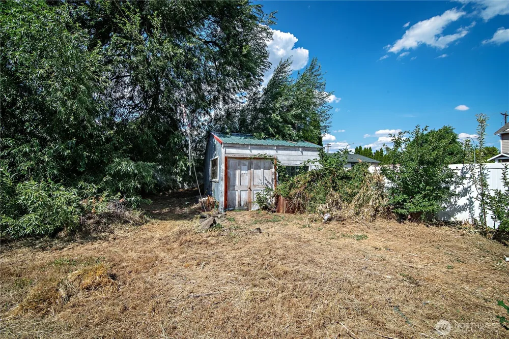 307 W 14th Avenue Ellensburg, WA 98926