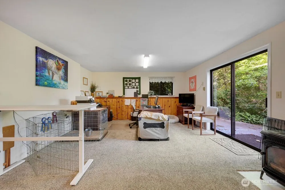 73 Ponderosa Place Nordland, WA 98358