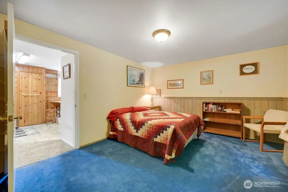 73 Ponderosa Place Nordland, WA 98358
