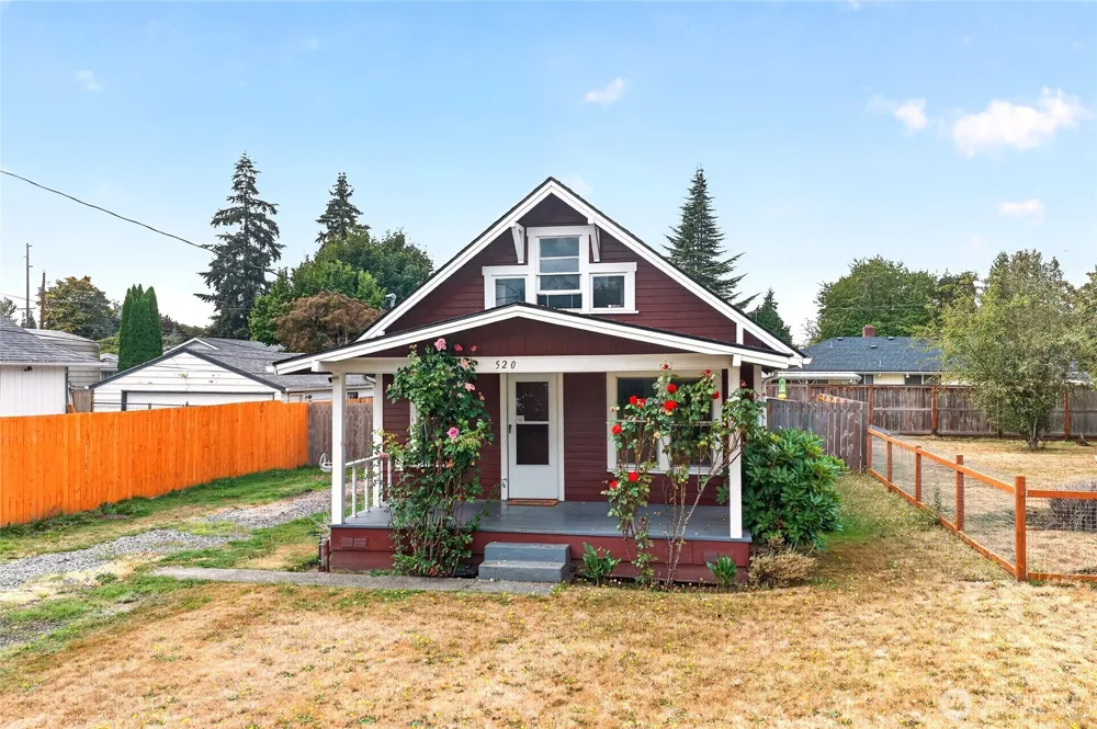 520 12th Street SE Puyallup, WA 98372