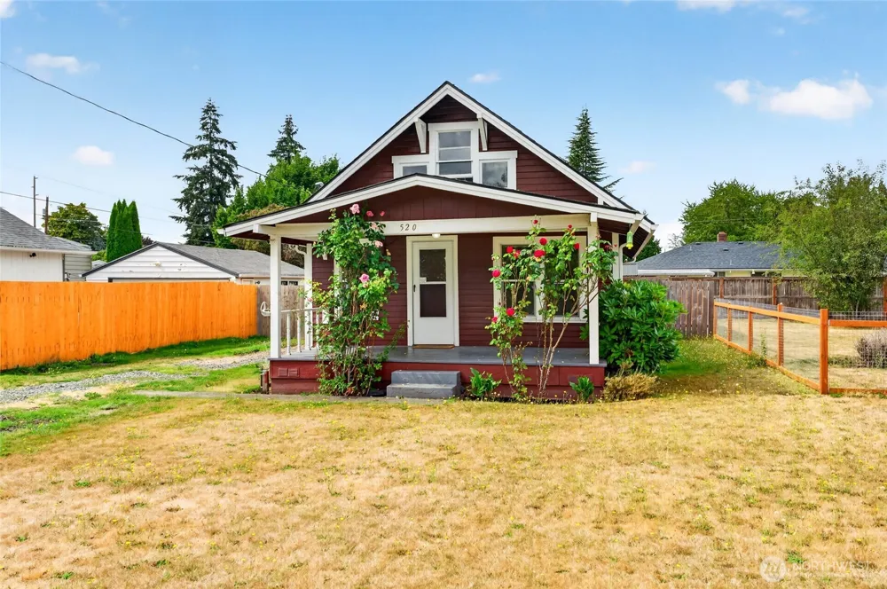 520 12th Street SE Puyallup, WA 98372