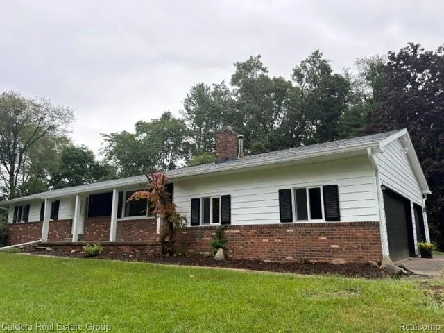 1518 Judd Road York Charter Township, MI 48176