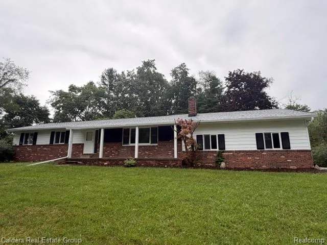 1518 Judd Road York Charter Township, MI 48176