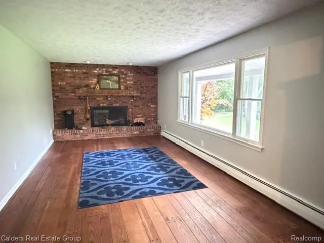 1518 Judd Road York Charter Township, MI 48176