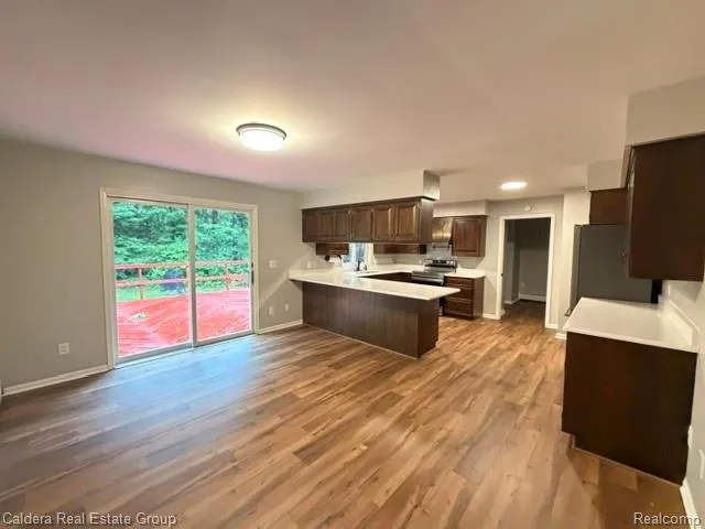 1518 Judd Road York Charter Township, MI 48176