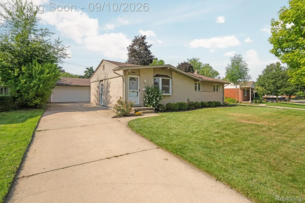 264 Nichols Drive Saline City, MI 48176
