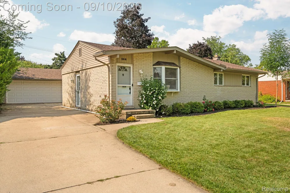 264 Nichols Drive Saline City, MI 48176