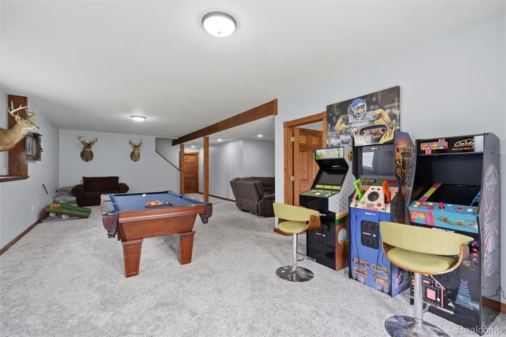 7433 Mabley Hill Road Tyrone Township, MI 48430