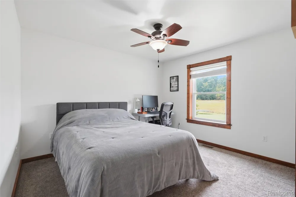 7433 Mabley Hill Road Tyrone Township, MI 48430