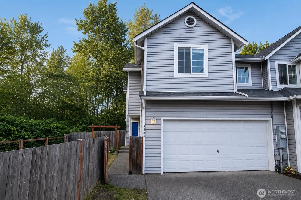 9503 Chapel Hill Road Lake Stevens, WA 98258