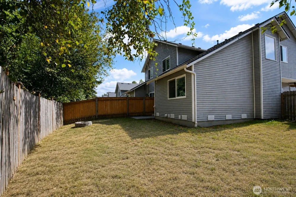 9503 Chapel Hill Road Lake Stevens, WA 98258