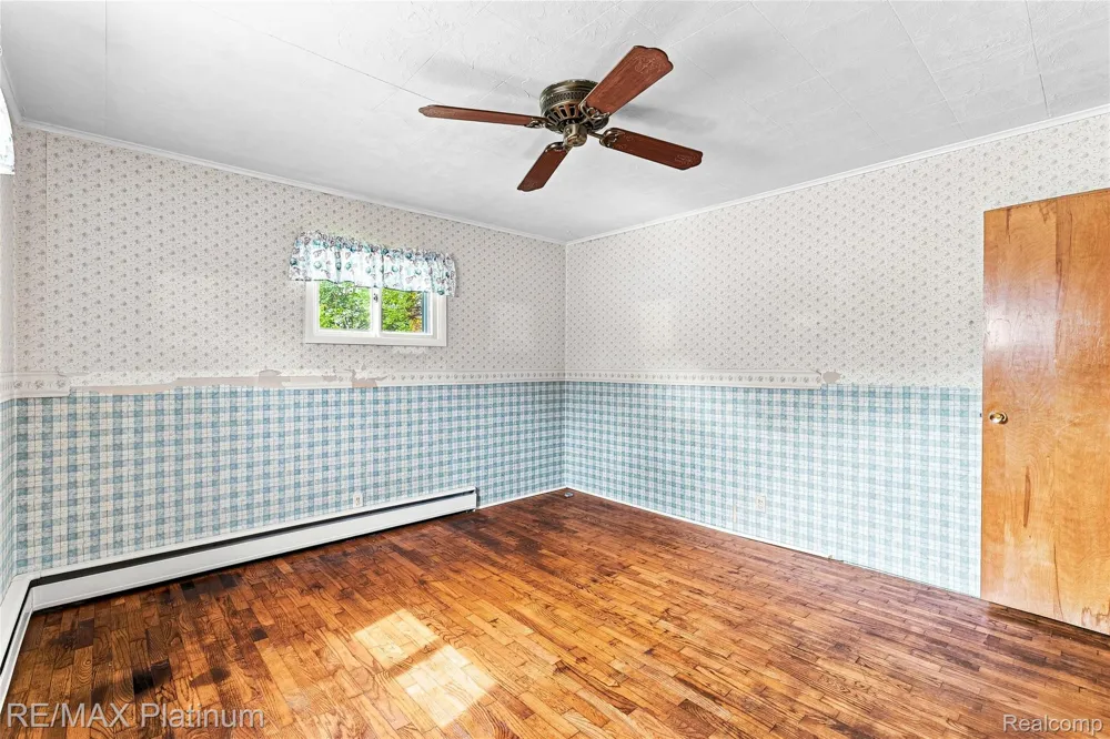 1609 W Dewey Road Owosso Charter Township, MI 48867