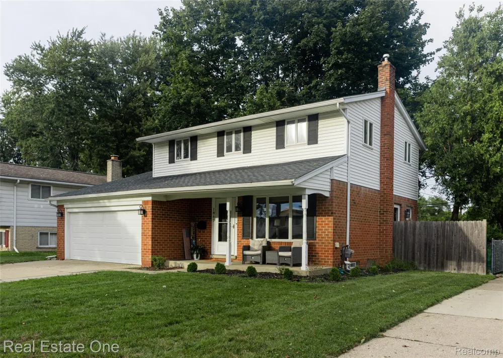 1867 Wilshire Street Westland City, MI 48186