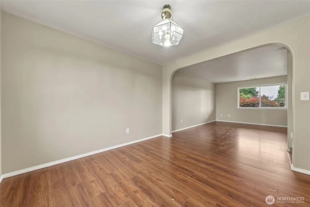 1705 SE Market St College Place, WA 99324