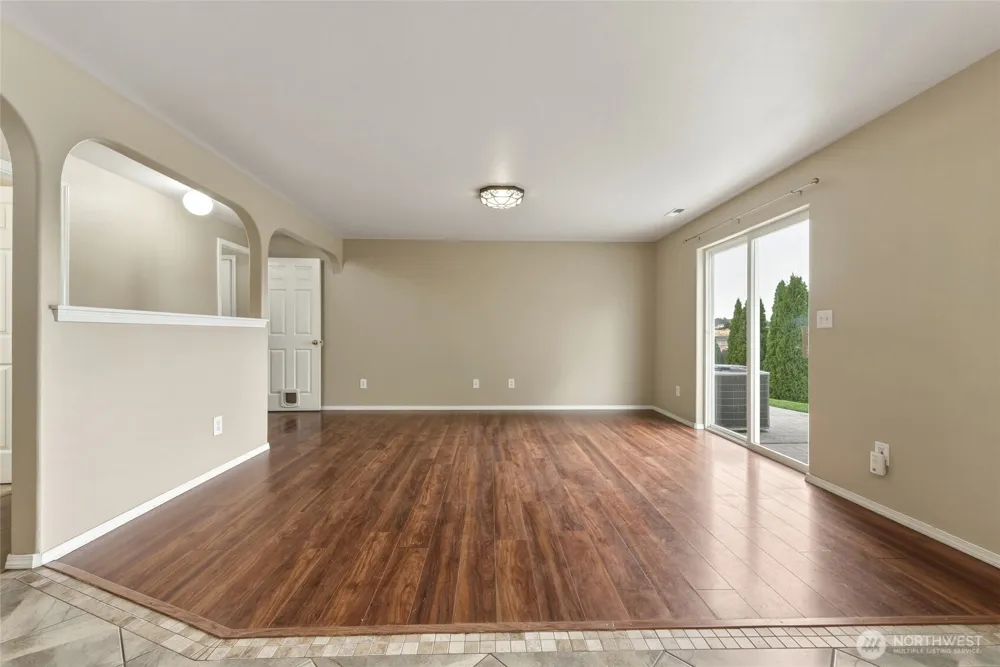 1705 SE Market St College Place, WA 99324