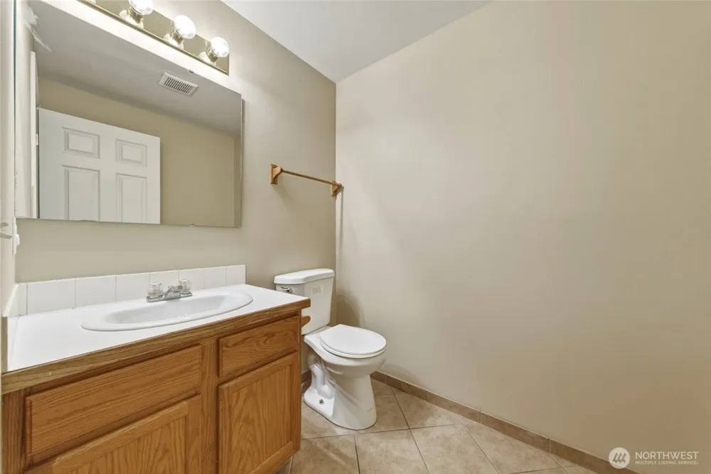 1705 SE Market St College Place, WA 99324