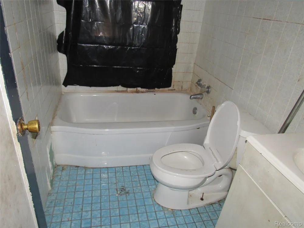 12906 Rosemont Avenue Detroit City, MI 48223