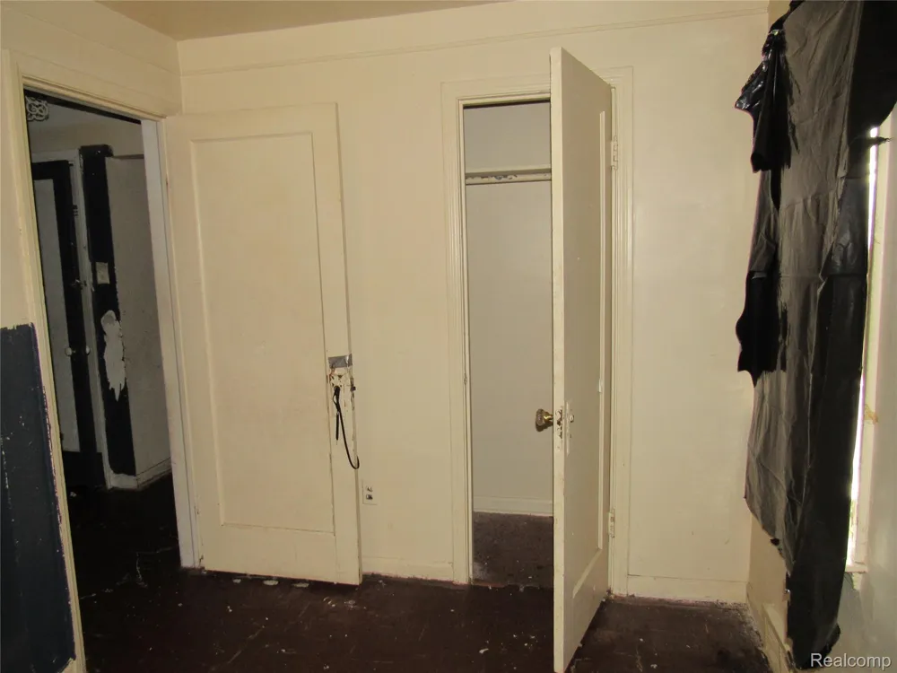 12906 Rosemont Avenue Detroit City, MI 48223
