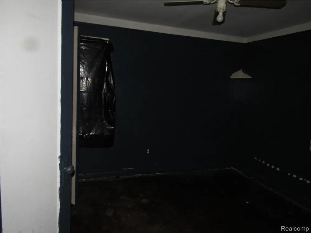 12906 Rosemont Avenue Detroit City, MI 48223