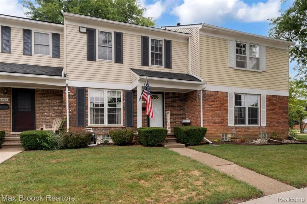 36467 Park Place Drive #64 Sterling Heights City, MI 48310