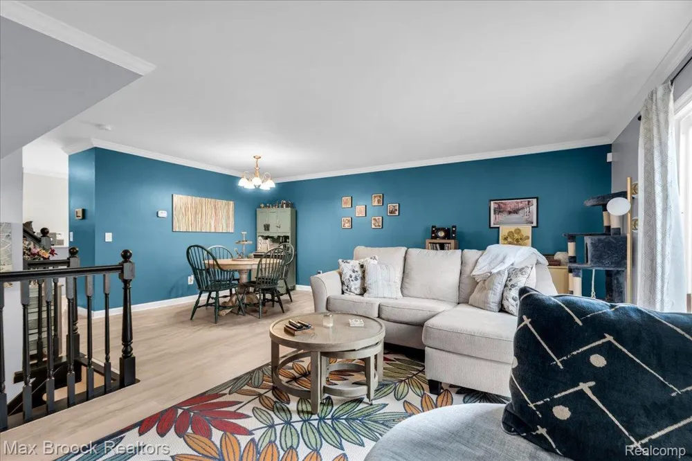 36467 Park Place Drive #64 Sterling Heights City, MI 48310