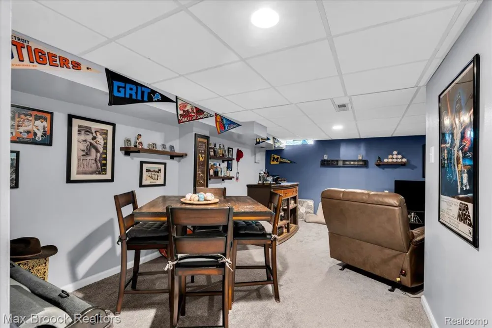 36467 Park Place Drive #64 Sterling Heights City, MI 48310