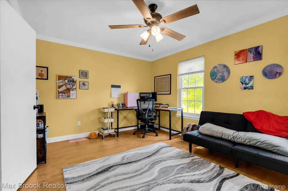 36467 Park Place Drive #64 Sterling Heights City, MI 48310