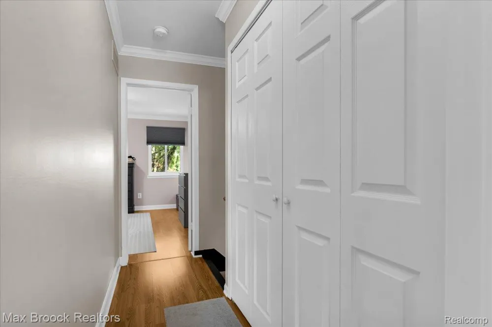 36467 Park Place Drive #64 Sterling Heights City, MI 48310