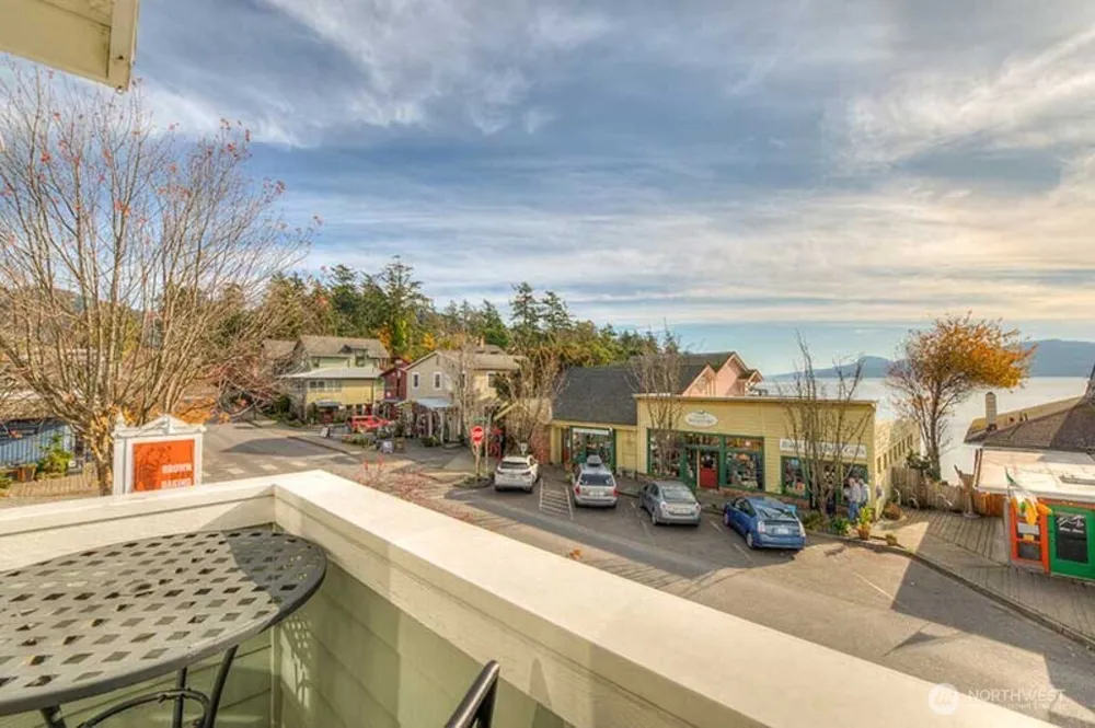 269 Main Street Orcas Island, WA 98245