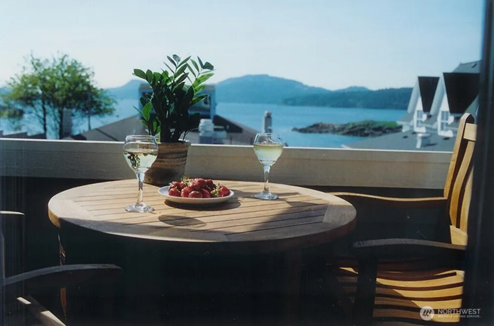 269 Main Street Orcas Island, WA 98245
