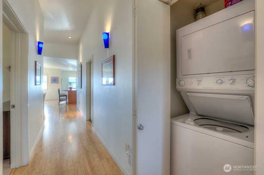 269 Main Street Orcas Island, WA 98245