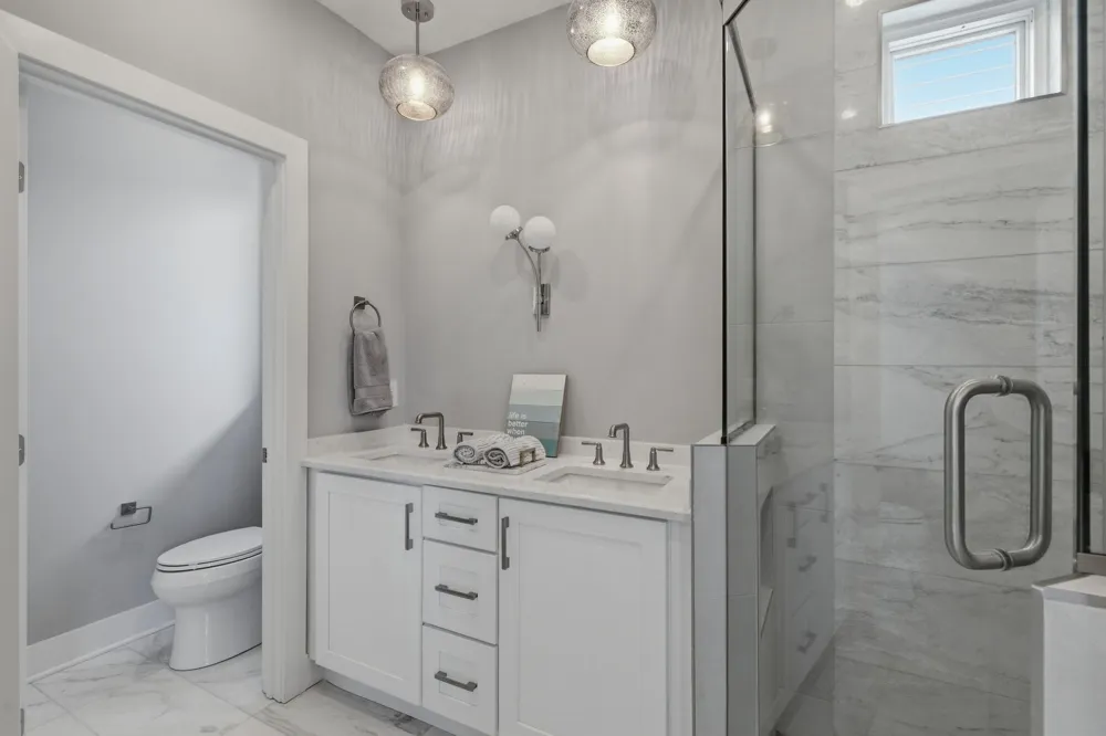 1711 5th Ave #4 Nashville, TN 37208
