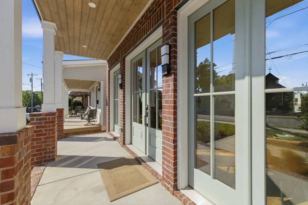 1711 5th Ave #4 Nashville, TN 37208
