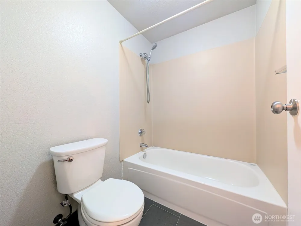 15433 Country Club Drive #D304 Mill Creek, WA 98012