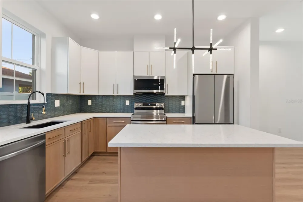 2614 23RD STREET #2 Tampa, FL 33605