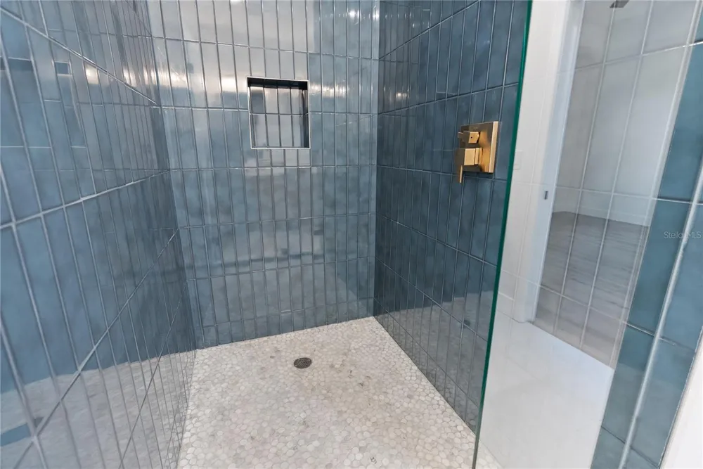 2614 23RD STREET #2 Tampa, FL 33605