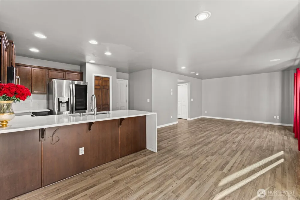 7428 19th Place SE Lake Stevens, WA 98258