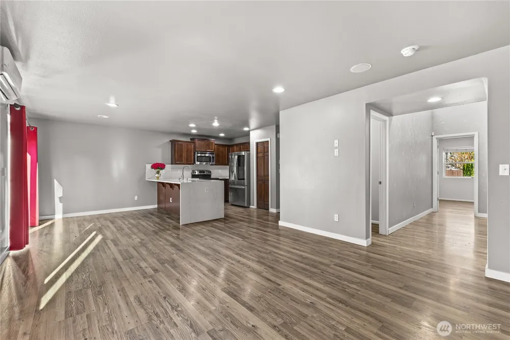 7428 19th Place SE Lake Stevens, WA 98258